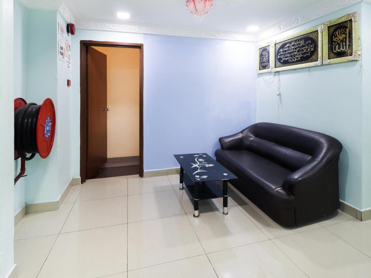 فندق أو واي أو 89665 رويال سيتي سيبانغ المظهر الخارجي الصورة